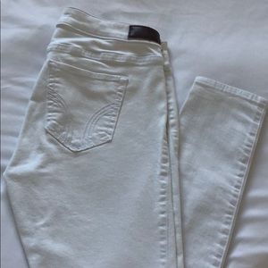 Hollister low rise white skinny jeans